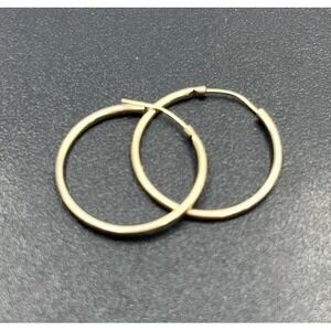 10k Yellow Gold Gold‎ Thin Continuous Hoop Earrings Women's .70 grams 20mm X 1mm
